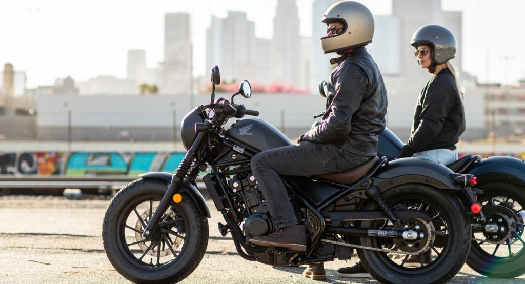 Mejores motos para viajar: Honda Rebel CMX500