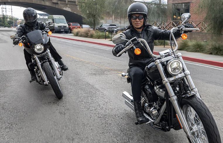 Mejores motos para viajar: Harley Davidson Softail Standard 2020